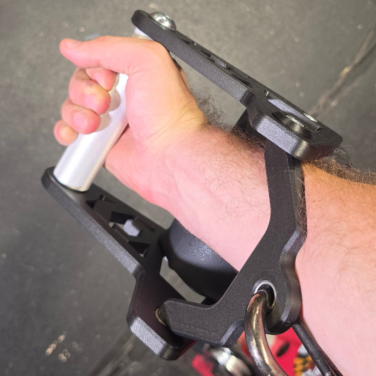 The Sidekick - Lateral Raise Cable Attachment V2 (non rotating handle)