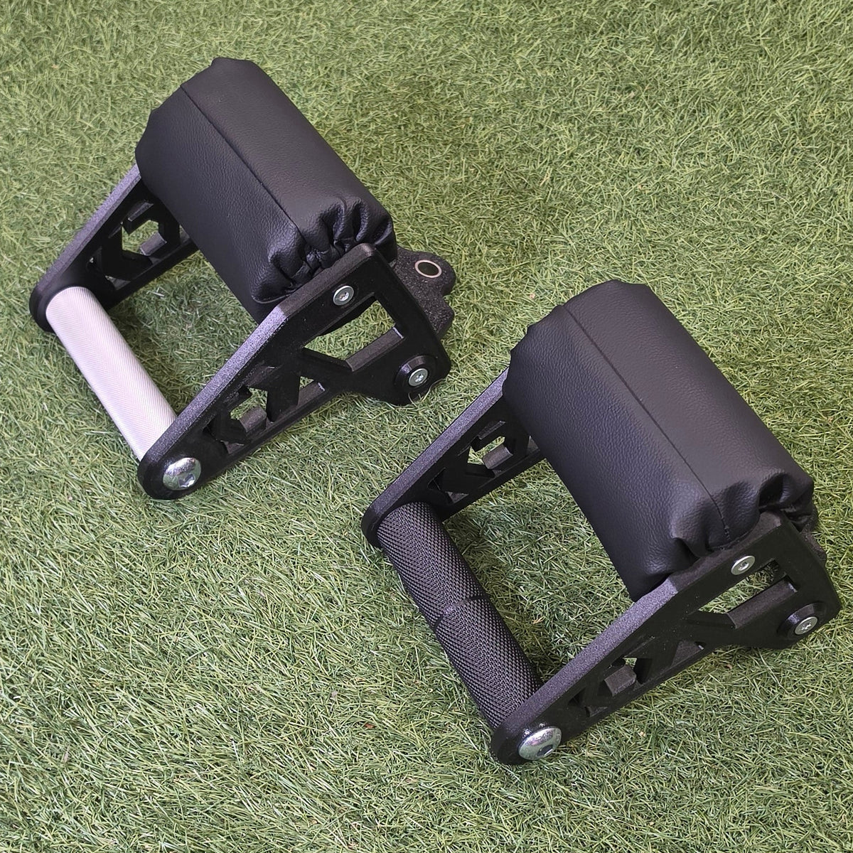 The Sidekick - Lateral Raise Cable Attachment V2 (non rotating handle)